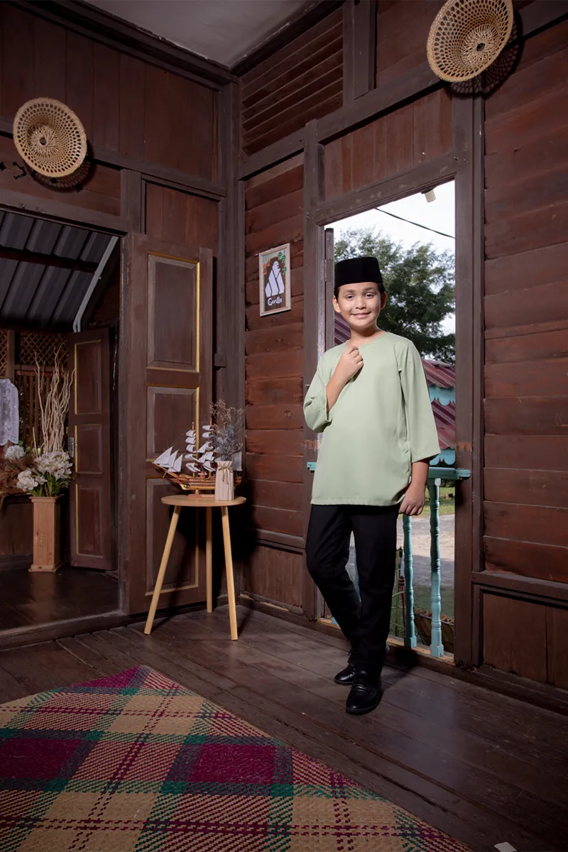 Soft Green Kids 1 Kids Size - Soft Green - Image 1